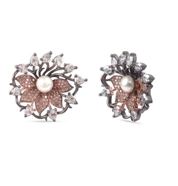 Anti-Tarnish Golden Earring with Shaded Black Stone